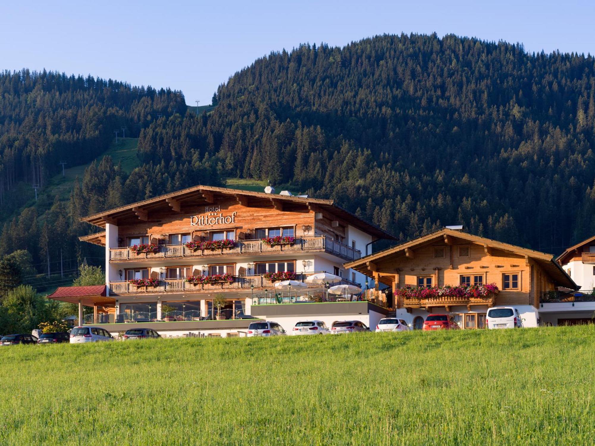 Hotel Ritterhof Елльмау Екстер'єр фото