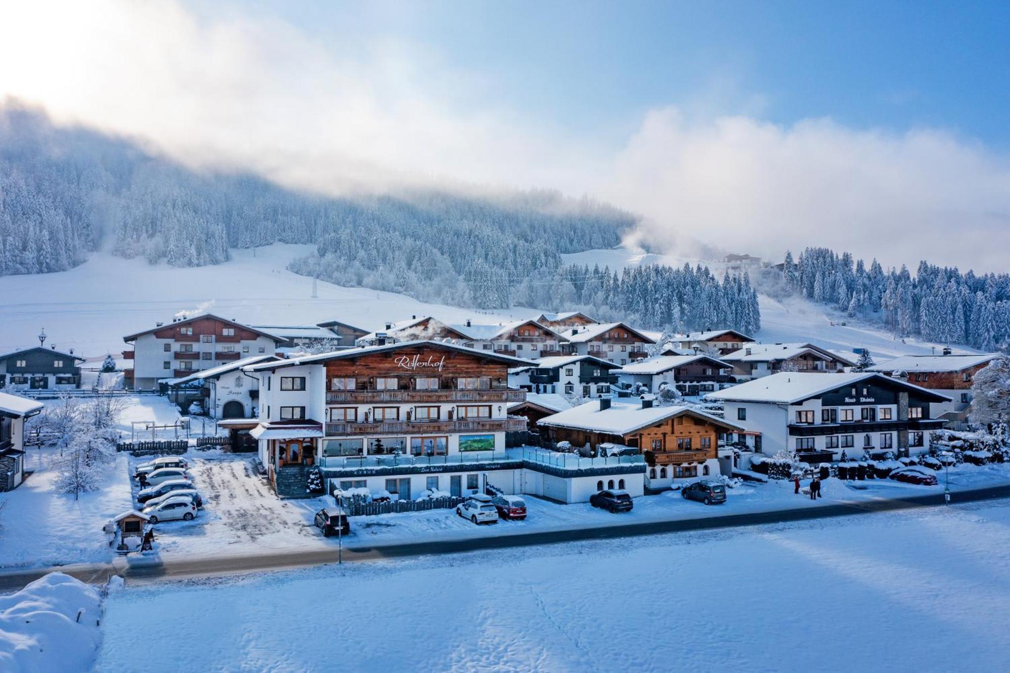 Hotel Ritterhof Елльмау Екстер'єр фото