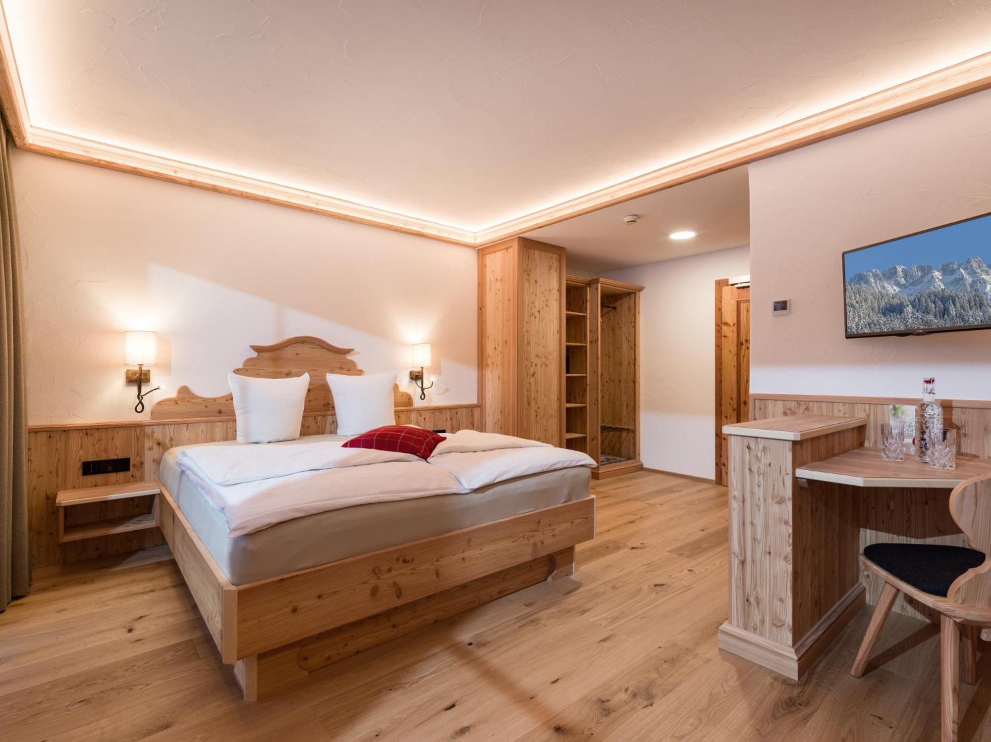 Hotel Ritterhof Елльмау Екстер'єр фото